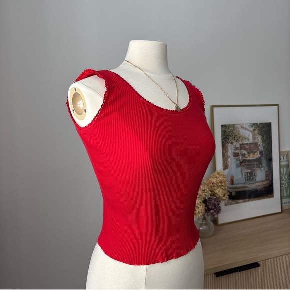Liz Claiborne Red Ribbed Tank Top - Picture 2 of 5